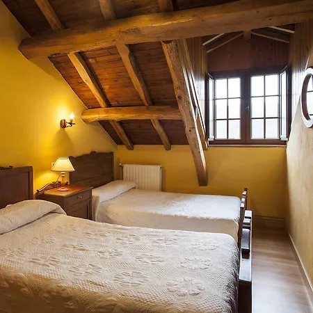 Casa De Aldea Carboneiro * Naraval